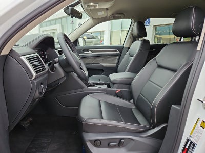 2022 Volkswagen Atlas 3.6L V6 SE w/Technology