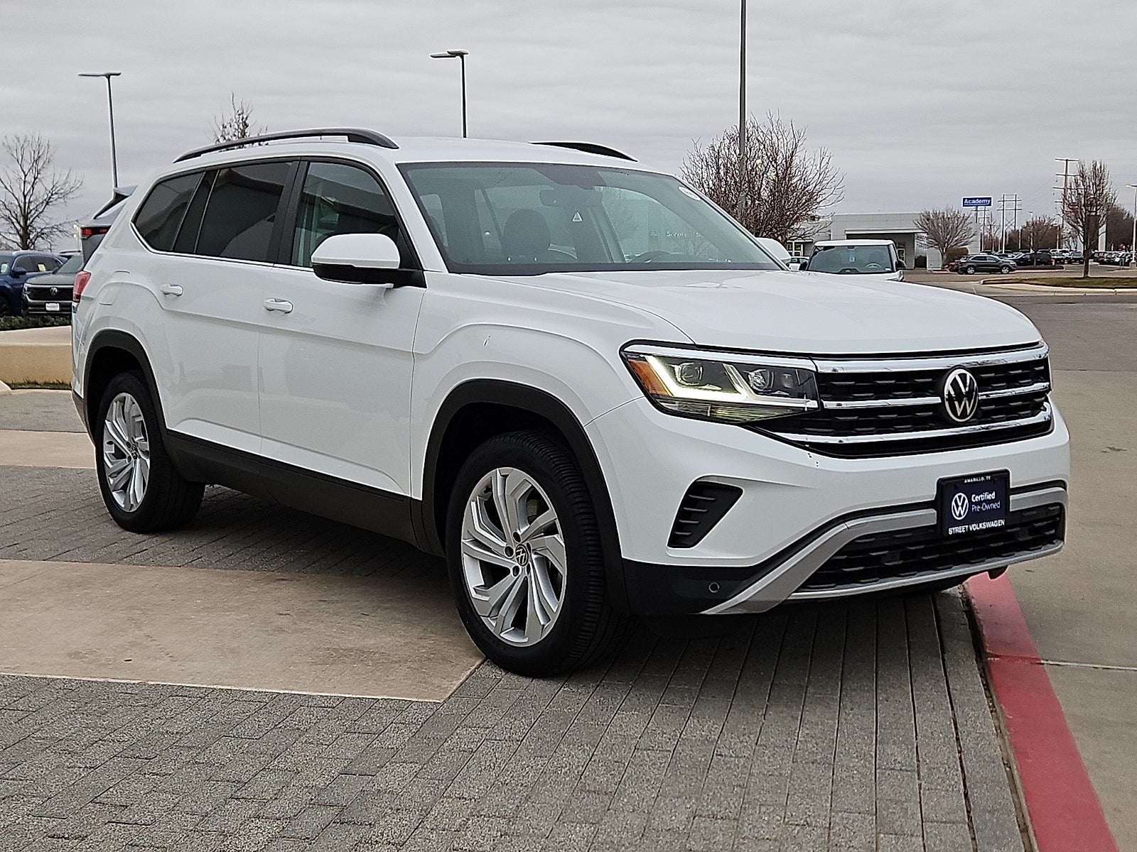 2022 Volkswagen Atlas 3.6L V6 SE w/Technology