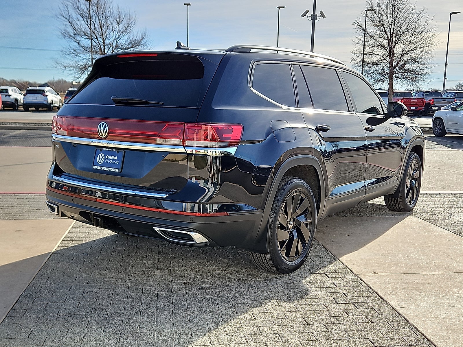 2024 Volkswagen Atlas 2.0T SE w/Technology