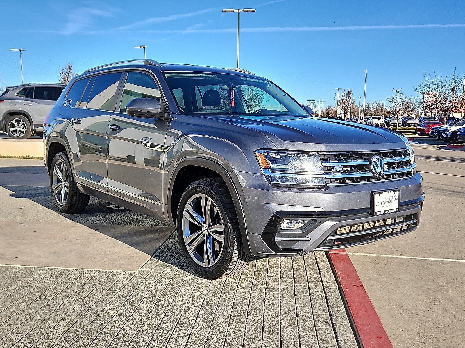 2019 Volkswagen Atlas 3.6L V6 SE R-Line