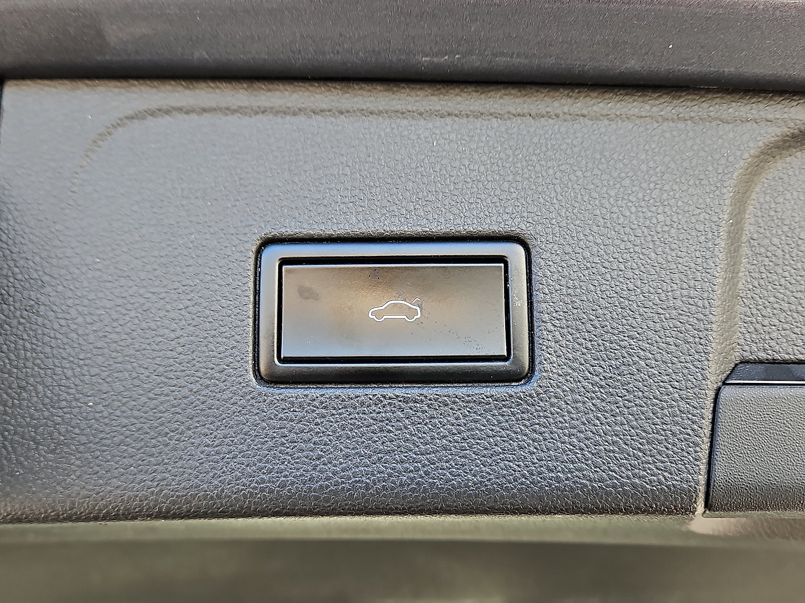 2019 Volkswagen Atlas 3.6L V6 SE R-Line