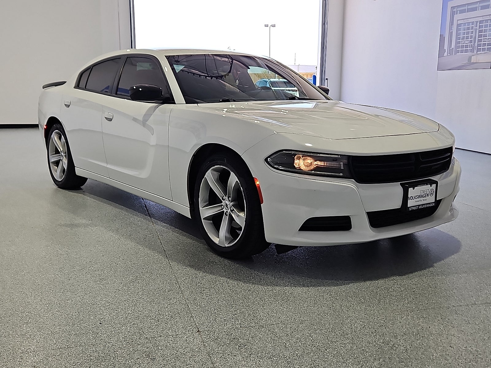 2020 Dodge Charger SXT RWD