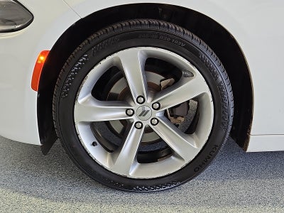 2020 Dodge Charger SXT RWD
