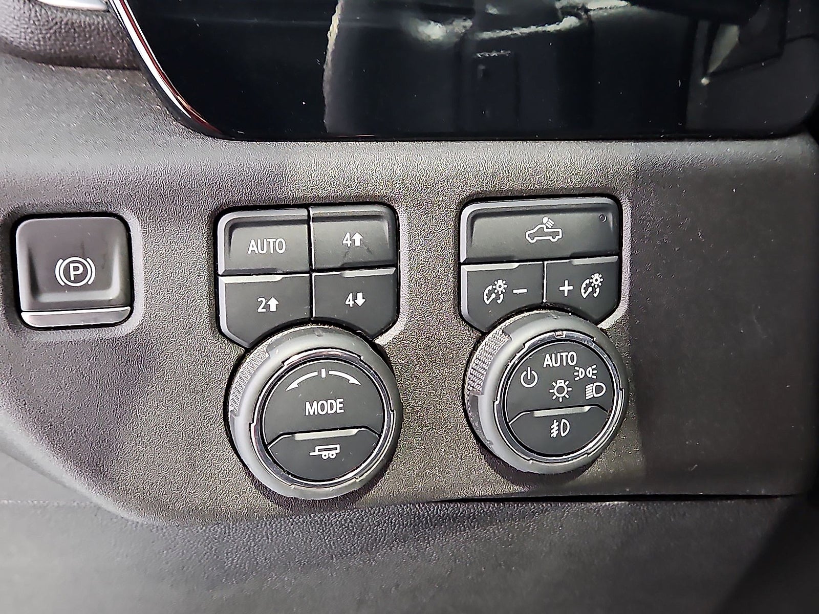 2023 Chevrolet Silverado 1500 4WD Crew Cab Short Bed RST