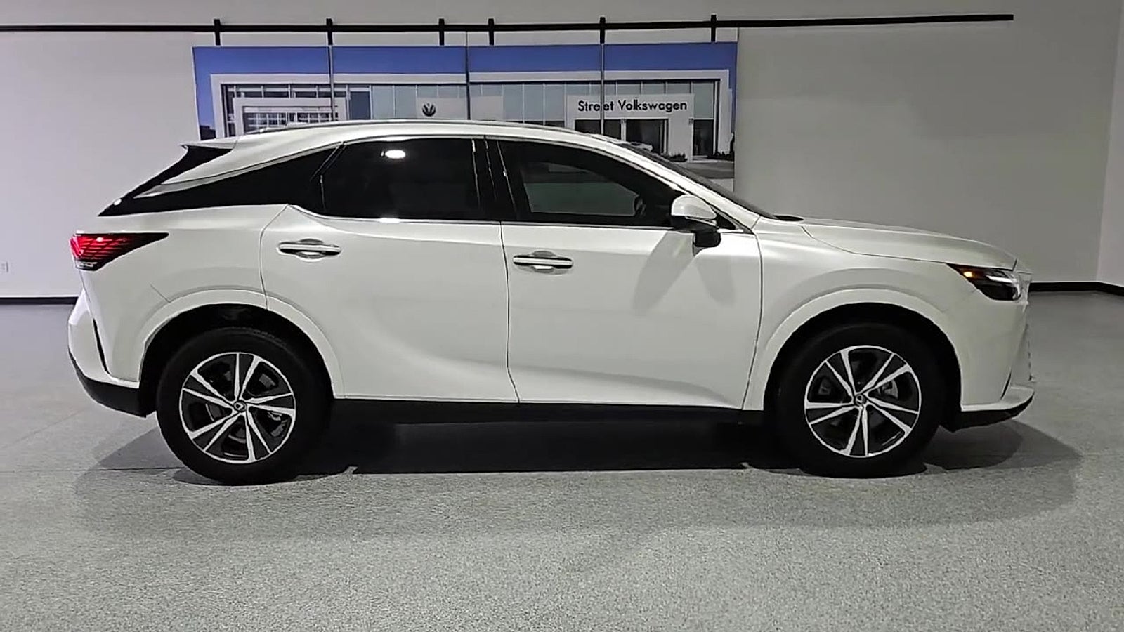 2025 Lexus RX 350h Premium