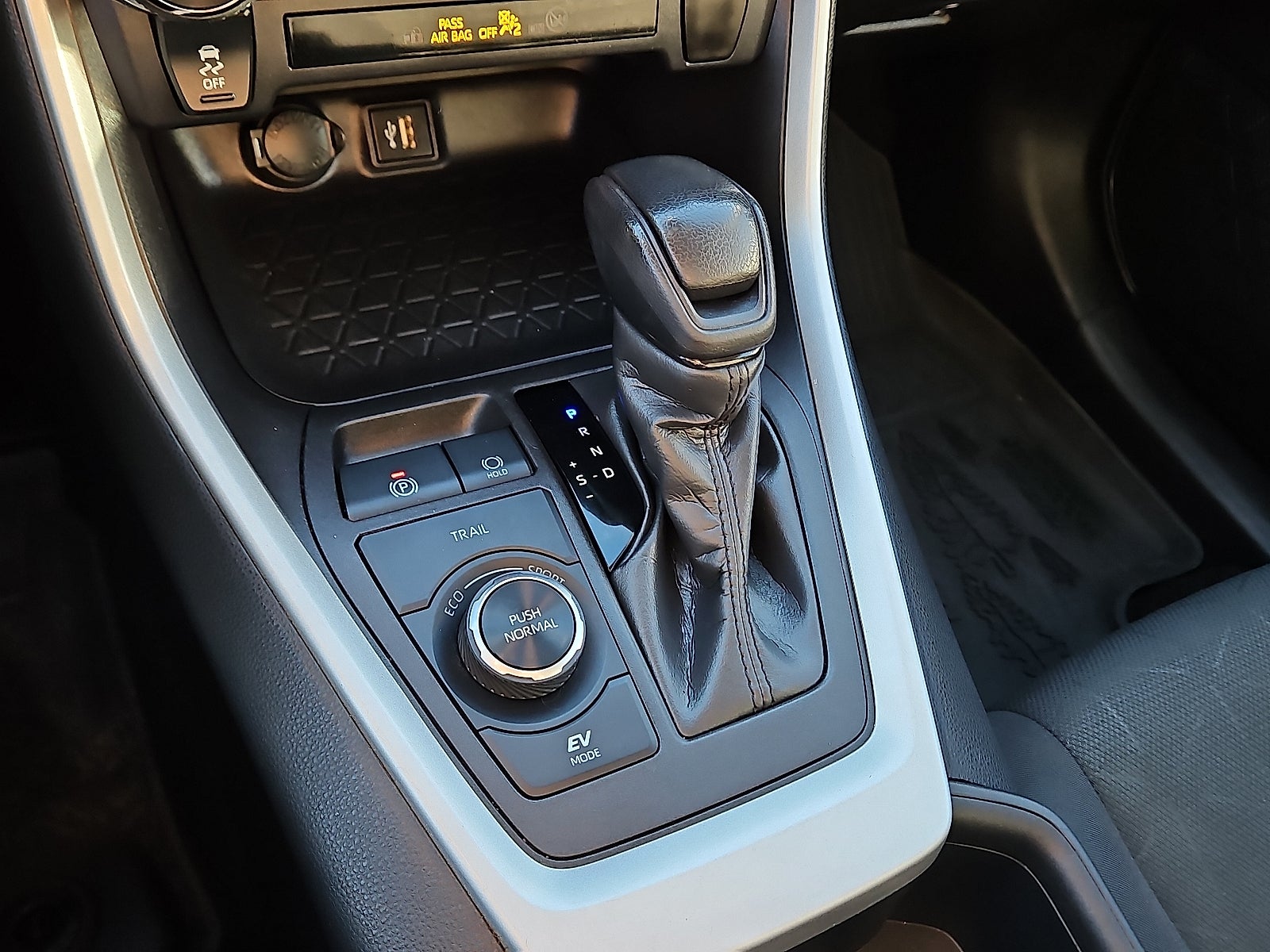 2024 Toyota RAV4 Hybrid Woodland Edition