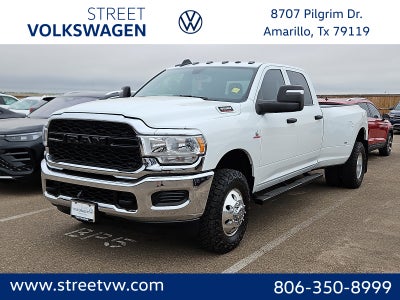 2024 RAM 3500 Tradesman Crew Cab 4x4 8' Box