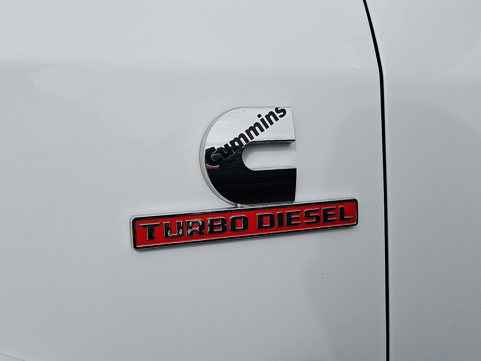 2022 RAM 3500 Laramie Crew Cab 4x4 8' Box
