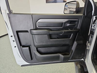 2022 RAM 2500 Tradesman Regular Cab 4x4 8' Box