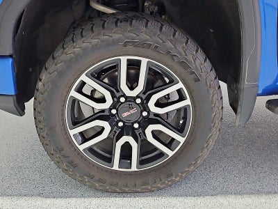 2022 GMC Sierra 1500 4WD Crew Cab Short Box AT4