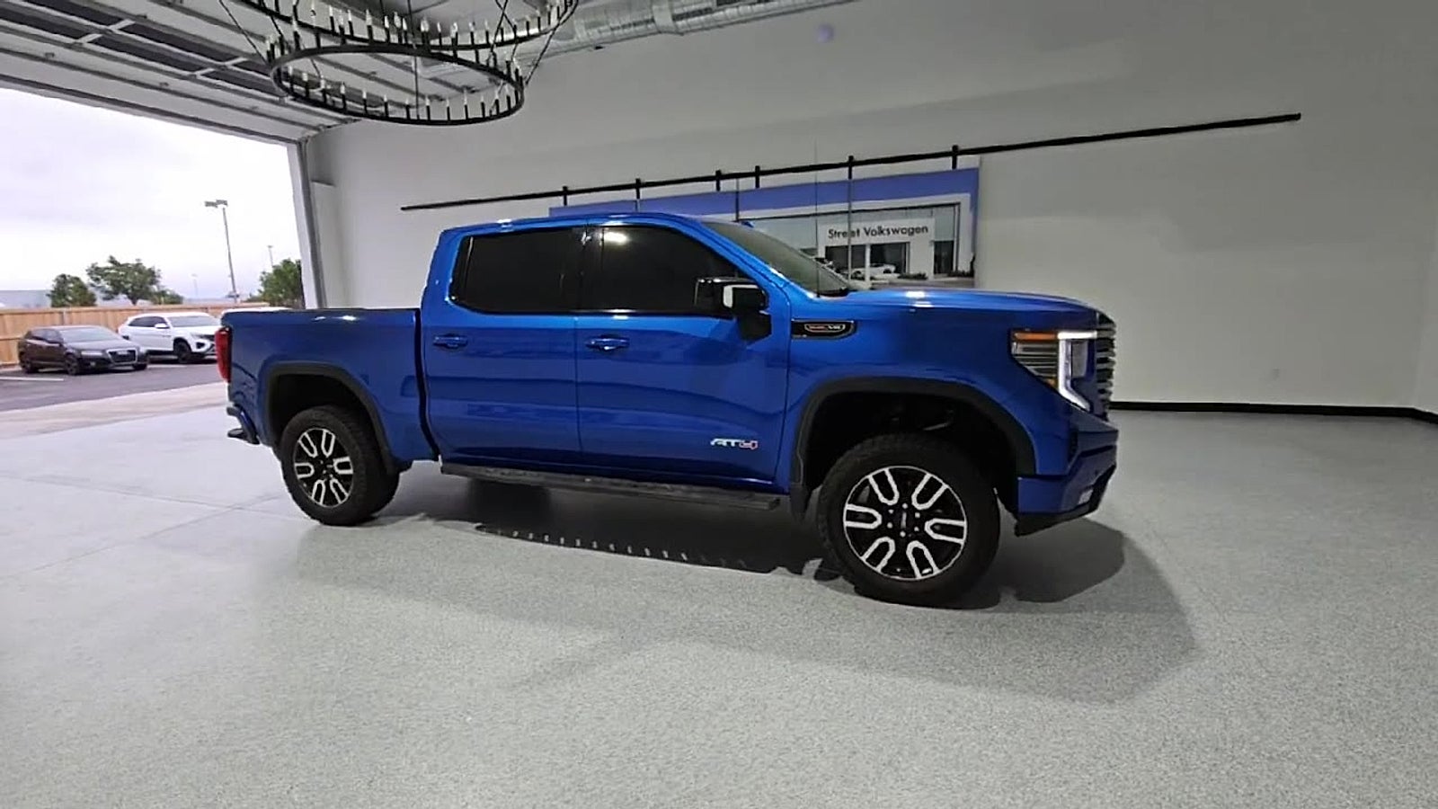 2022 GMC Sierra 1500 4WD Crew Cab Short Box AT4