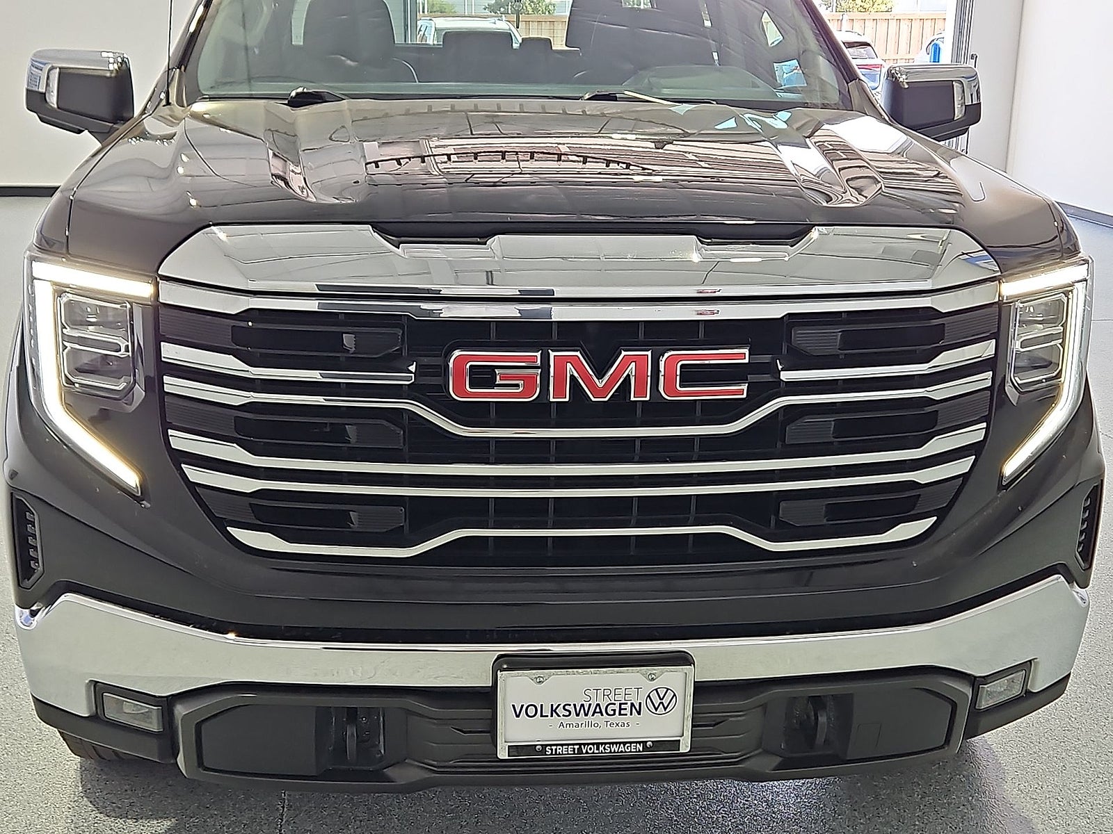 2025 GMC Sierra 1500 4WD Crew Cab Short Box SLT