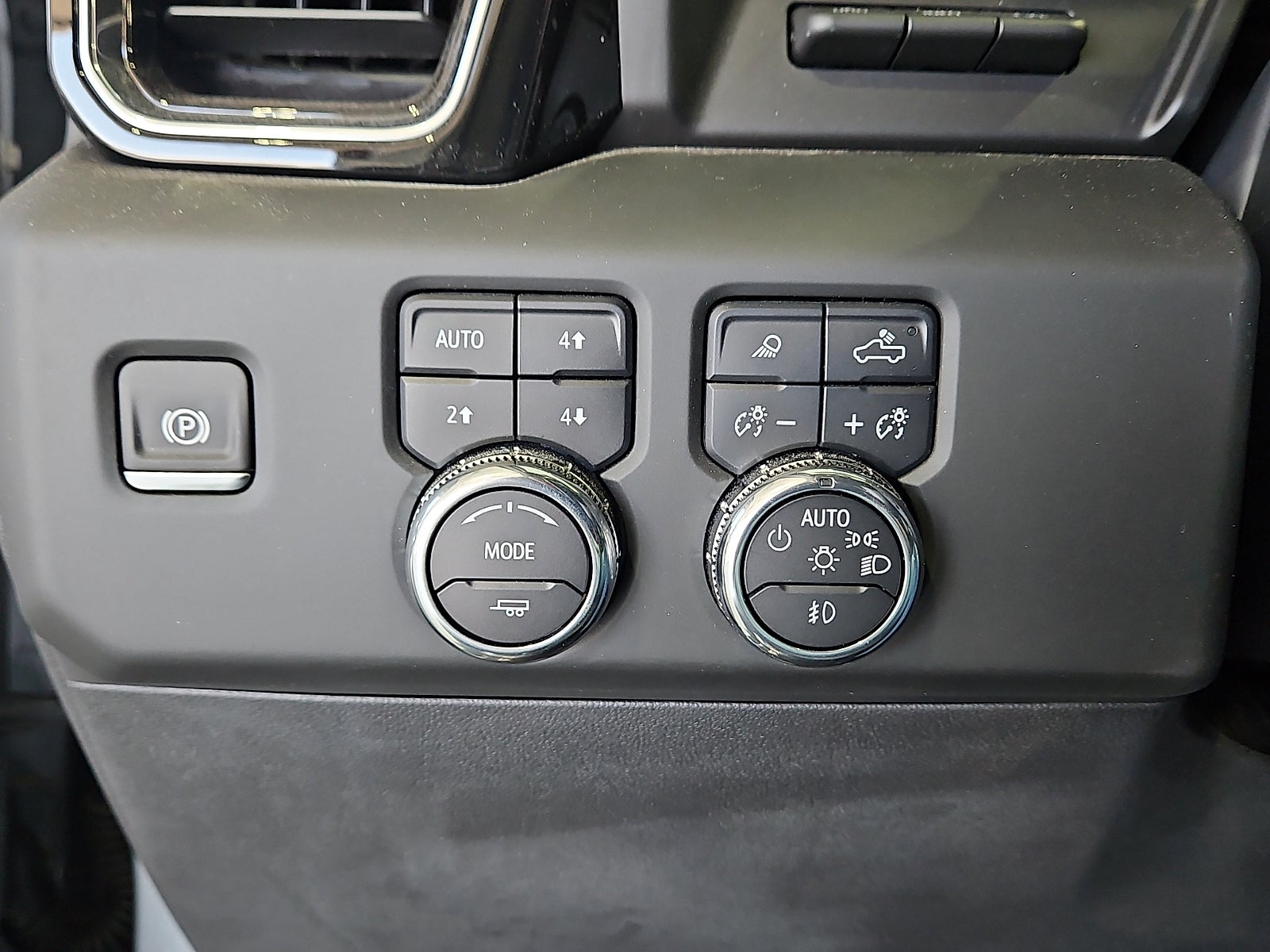 2025 GMC Sierra 1500 4WD Crew Cab Short Box Denali