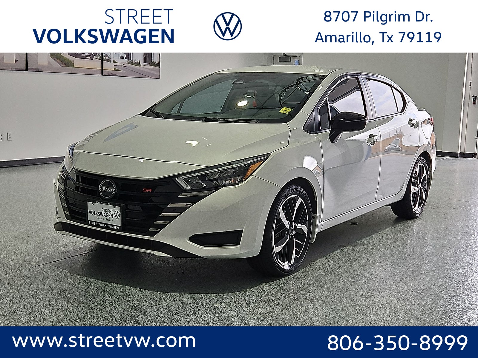2024 Nissan Versa 1.6 SR CVT's photo