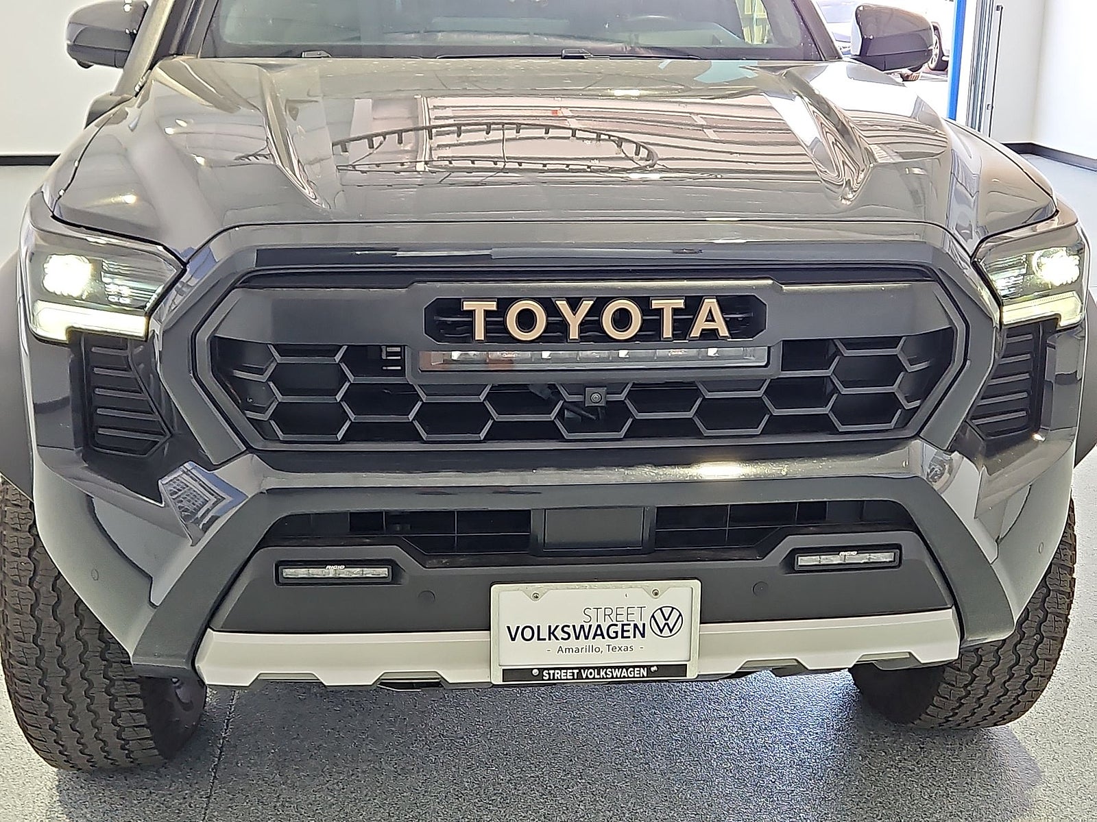 2024 Toyota Tacoma Hybrid Trailhunter 4WD