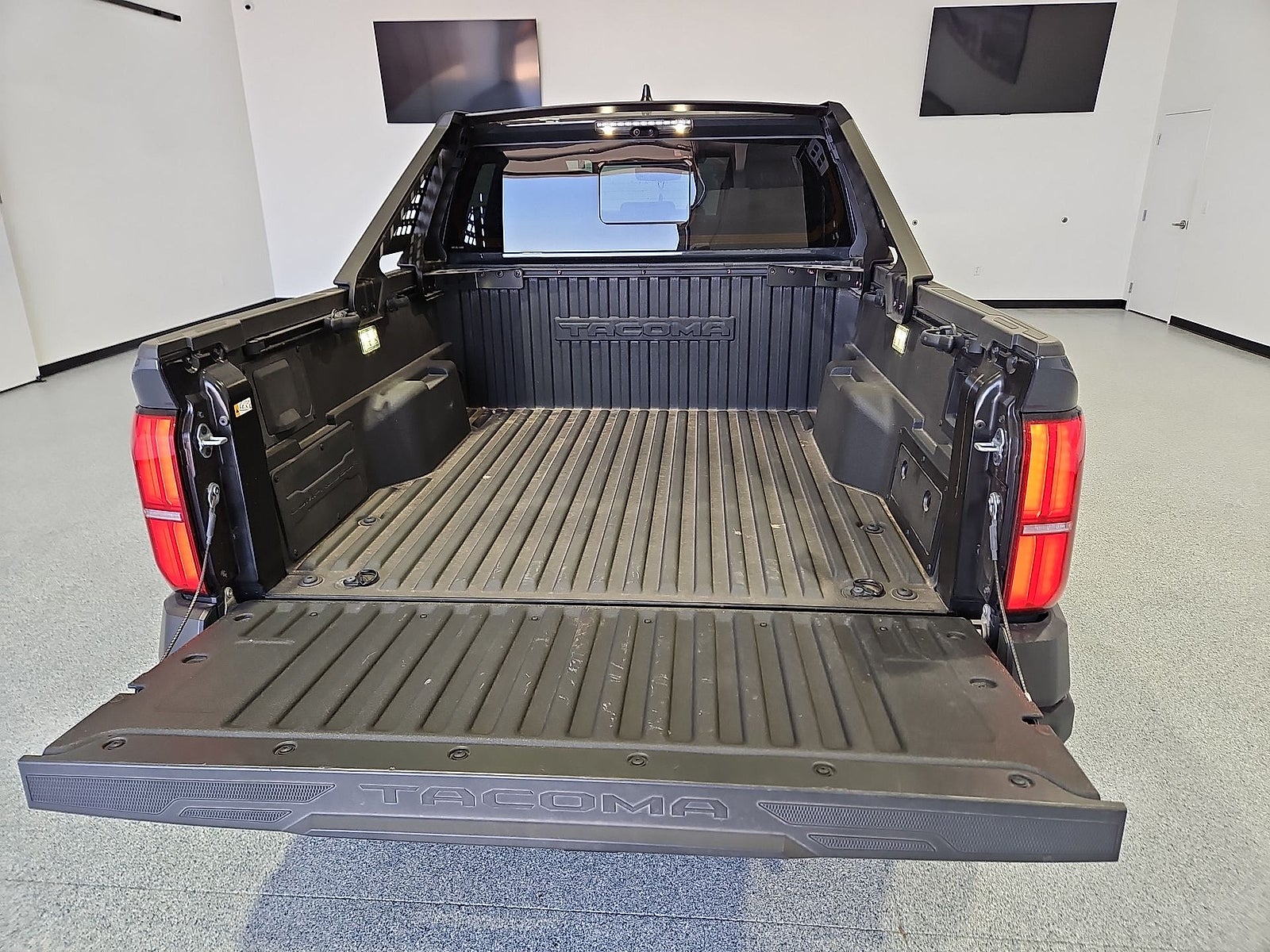 2024 Toyota Tacoma Hybrid Trailhunter 4WD