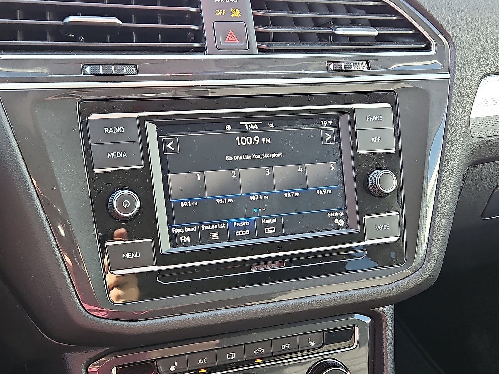 2022 Volkswagen Tiguan 2.0T S