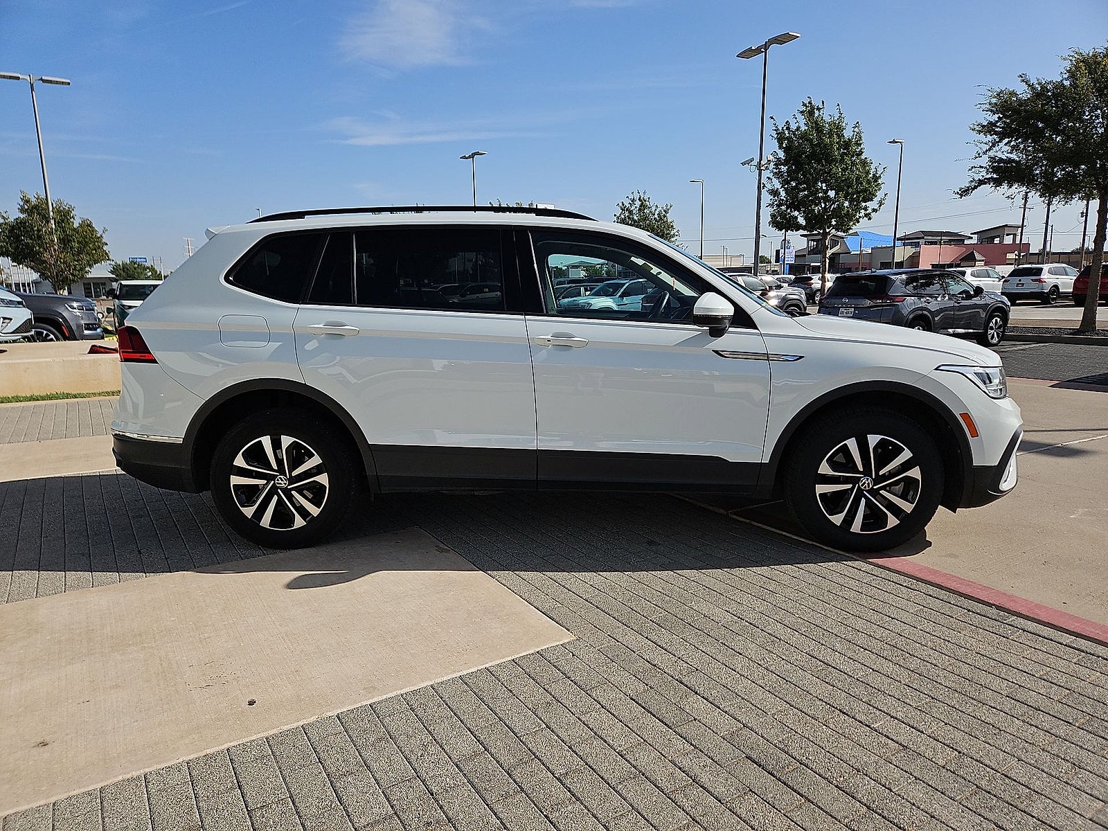 2022 Volkswagen Tiguan 2.0T S