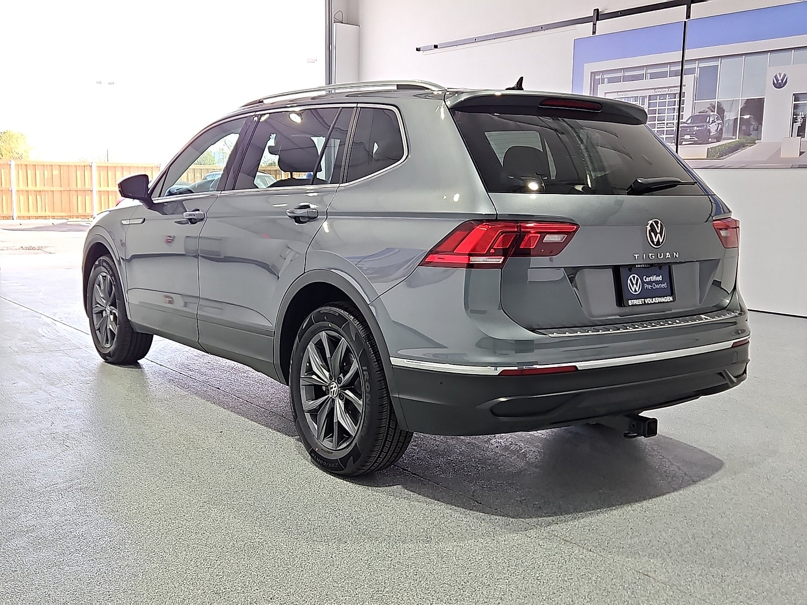 2022 Volkswagen Tiguan 2.0T SE
