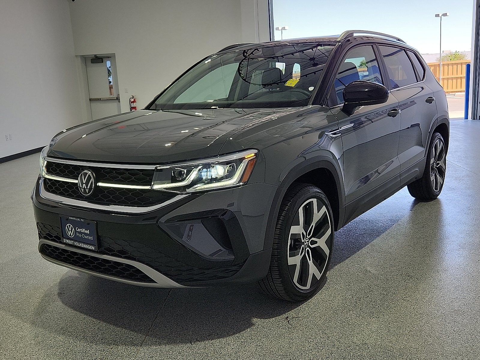 2023 Volkswagen Taos 1.5T SEL