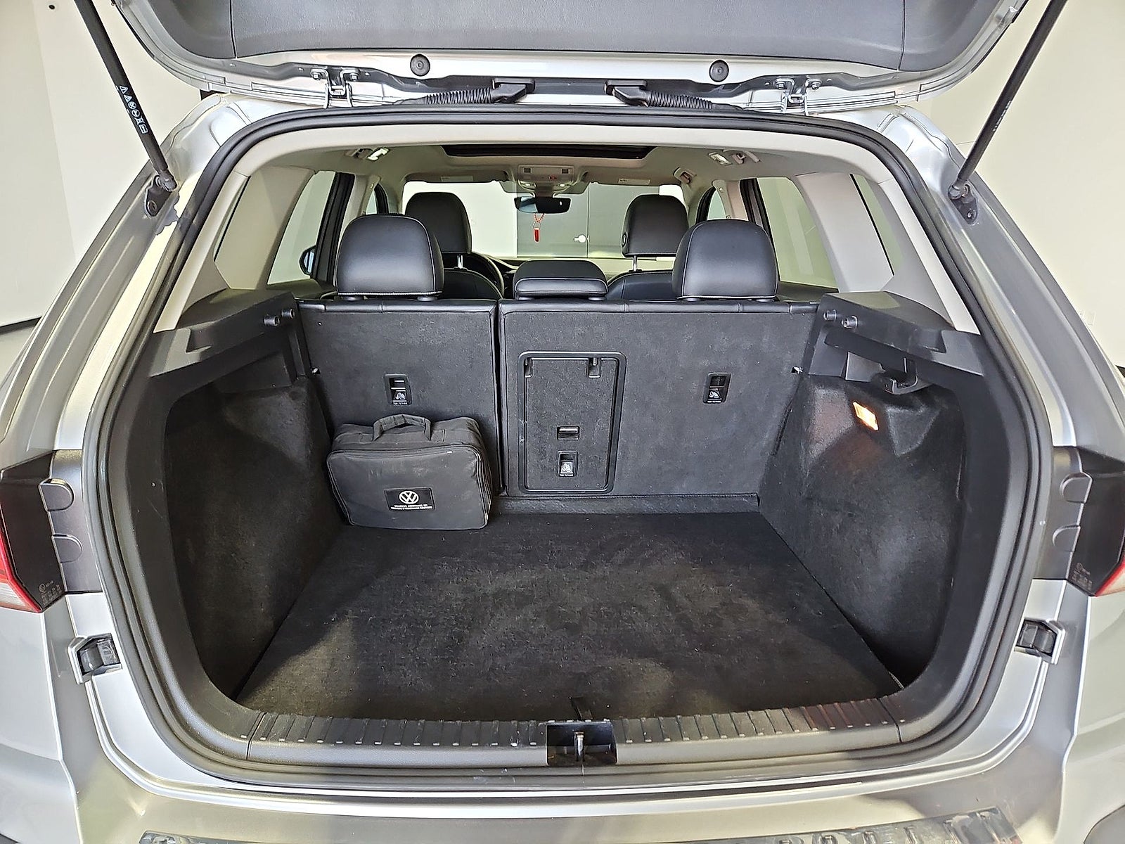 2023 Volkswagen Taos 1.5T SEL