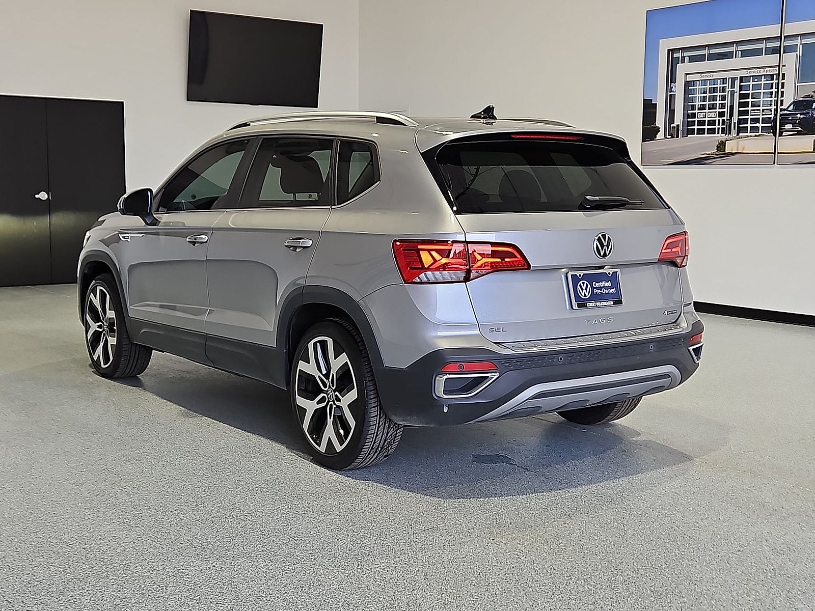2023 Volkswagen Taos 1.5T SEL