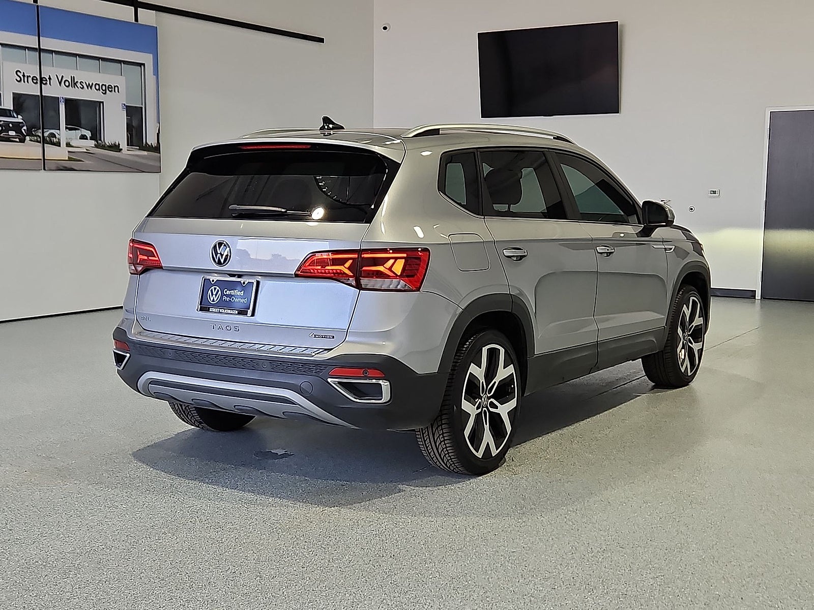 2023 Volkswagen Taos 1.5T SEL