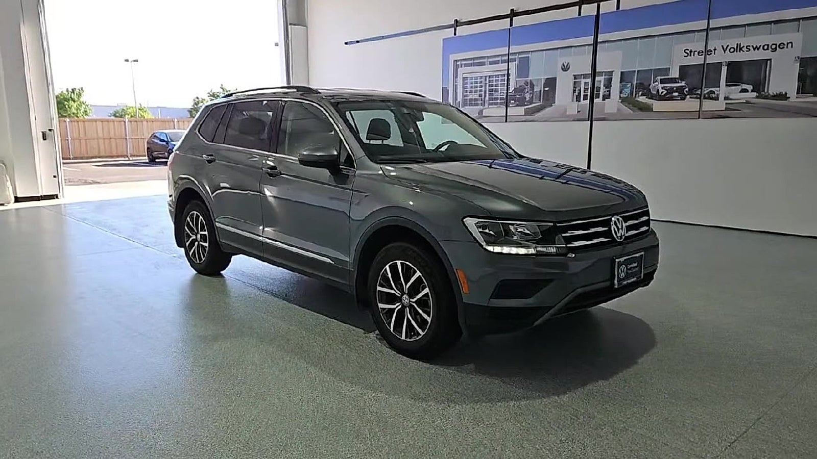 2020 Volkswagen Tiguan 2.0T SE