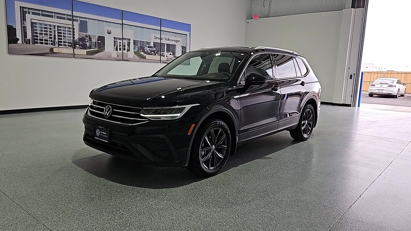 2024 Volkswagen Tiguan 2.0T SE
