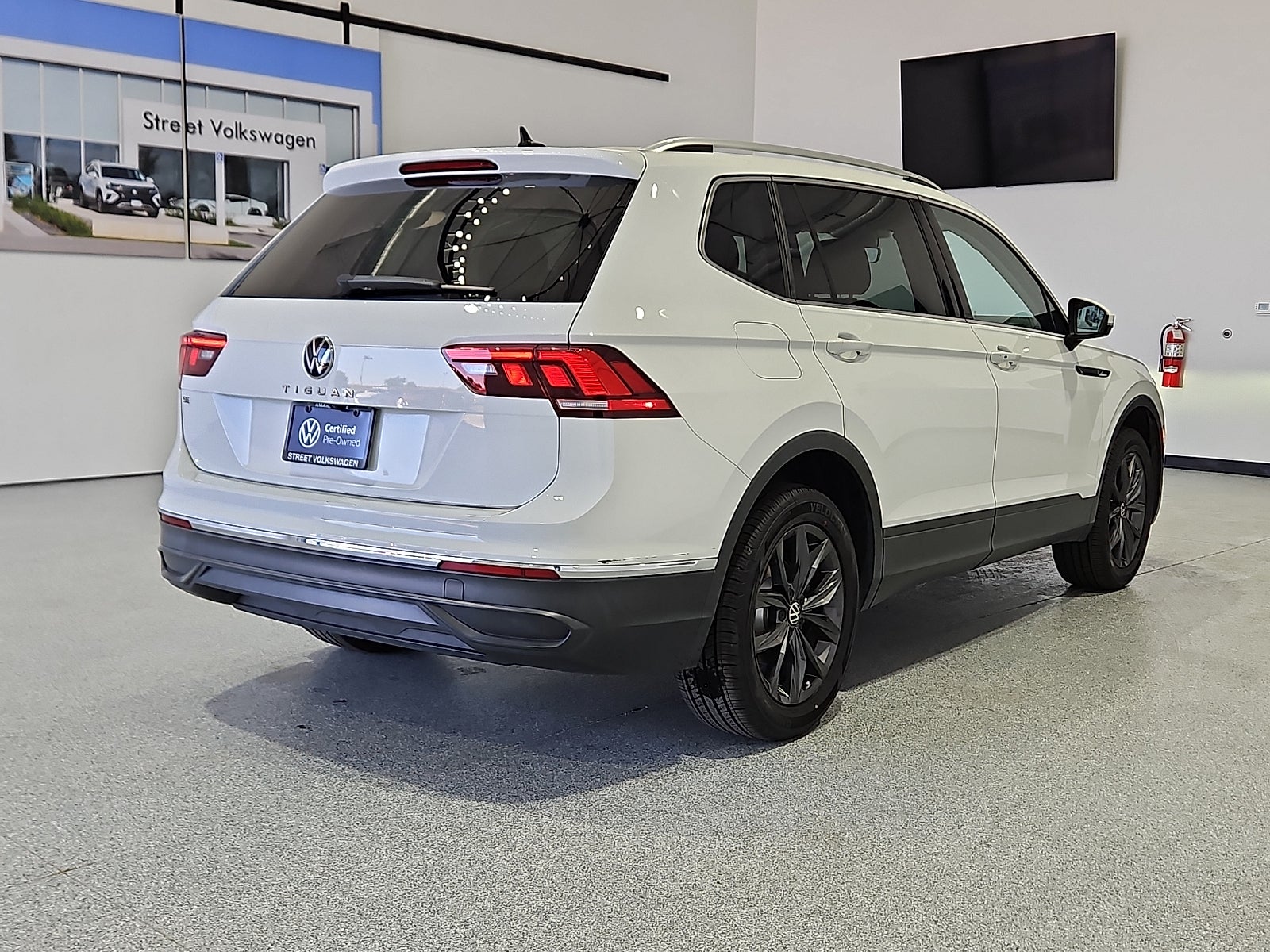 2022 Volkswagen Tiguan 2.0T SE