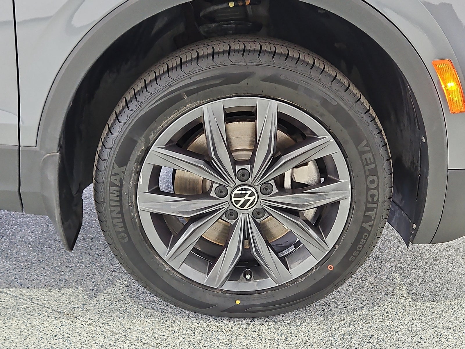 2023 Volkswagen Tiguan 2.0T SE