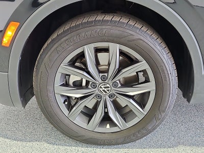 2023 Volkswagen Tiguan 2.0T SE