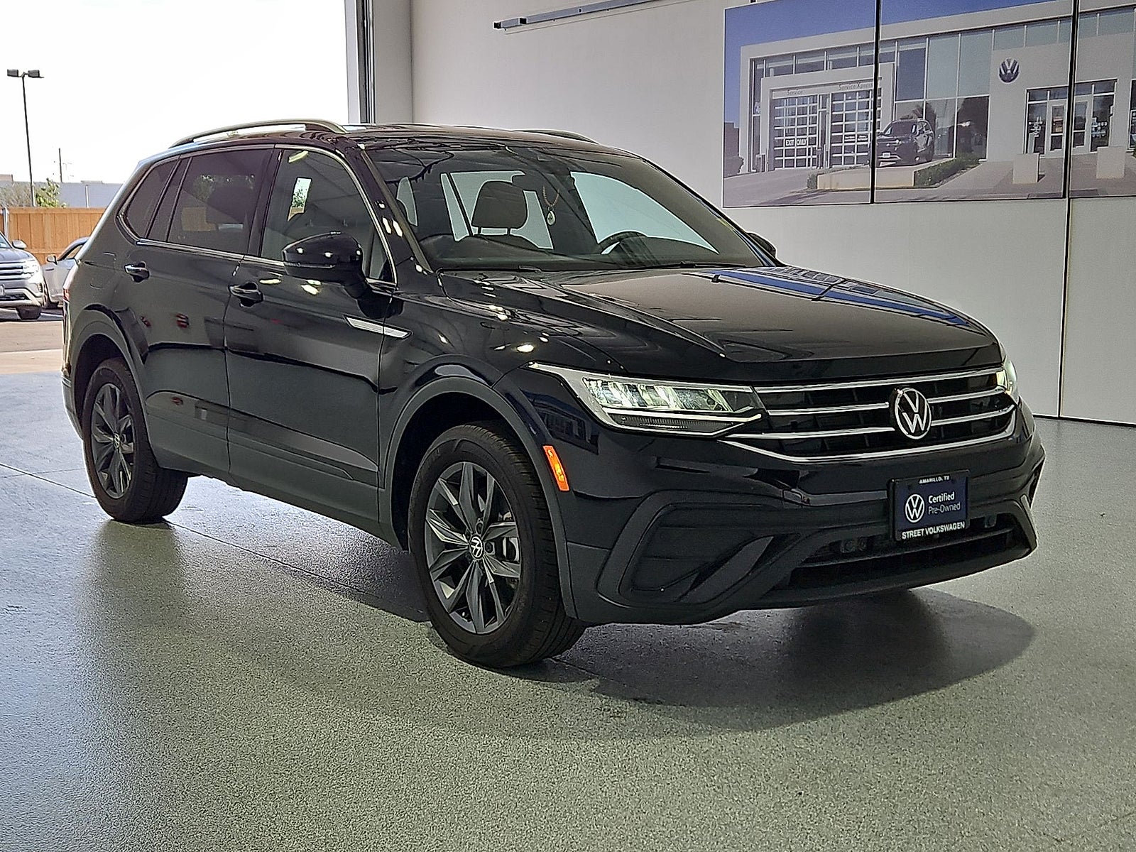 2023 Volkswagen Tiguan 2.0T SE