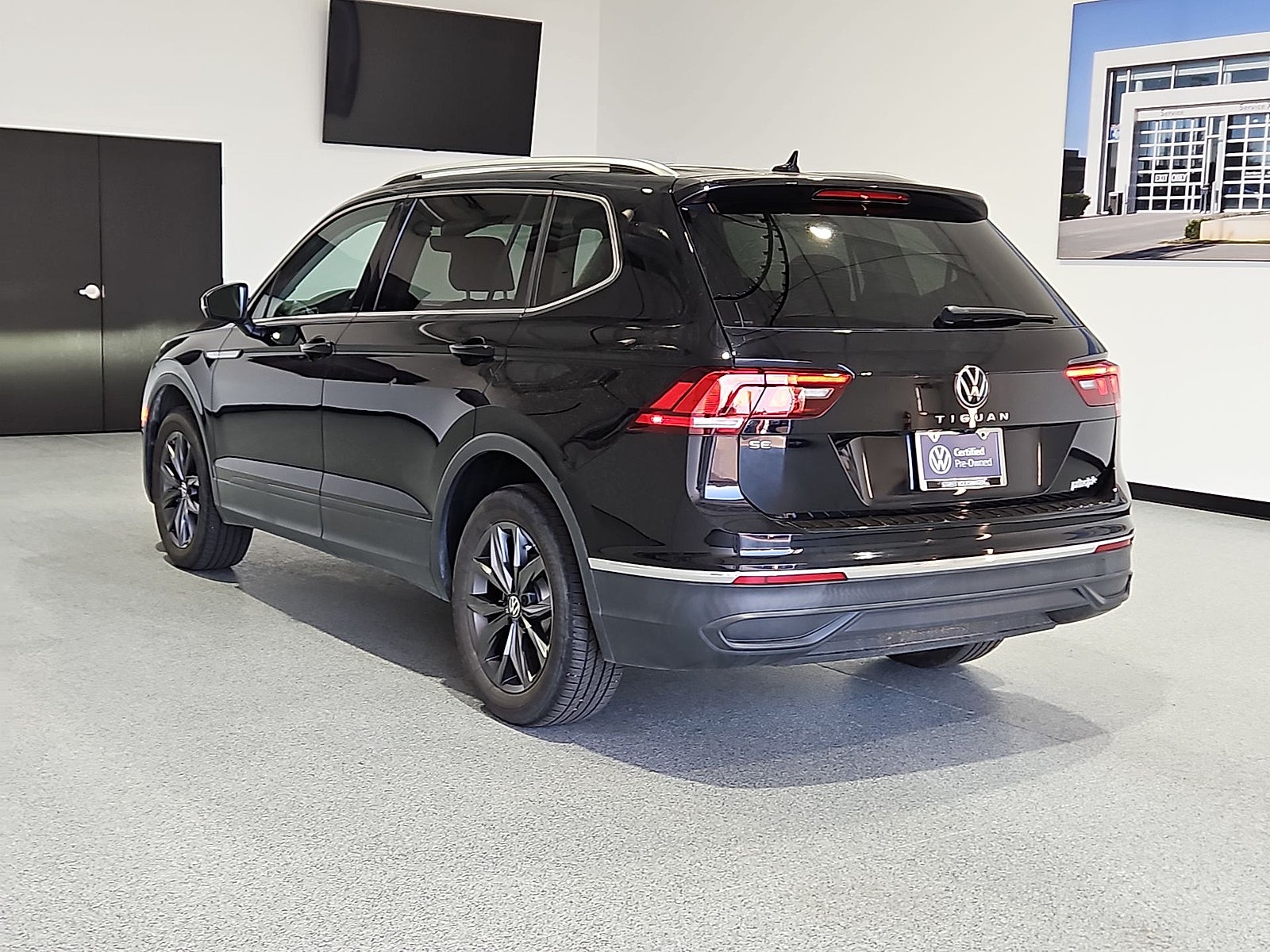 2024 Volkswagen Tiguan 2.0T SE