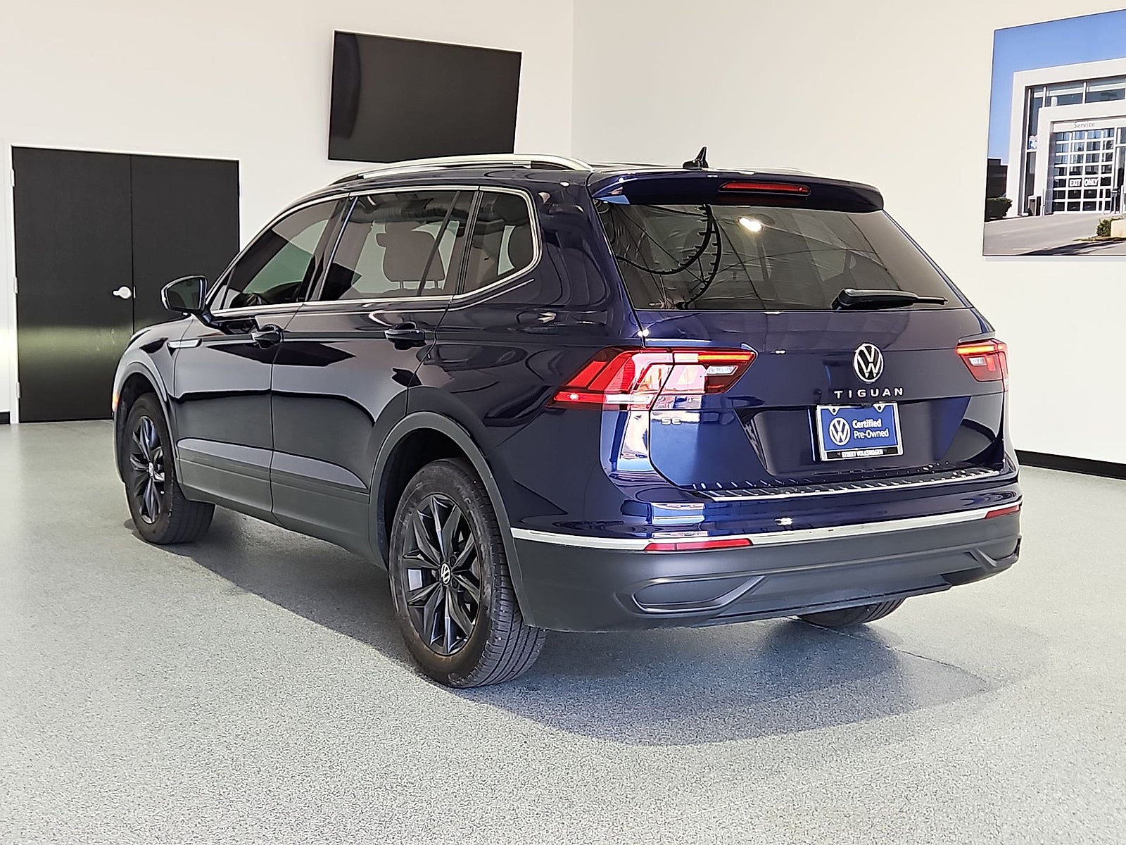 2023 Volkswagen Tiguan 2.0T SE