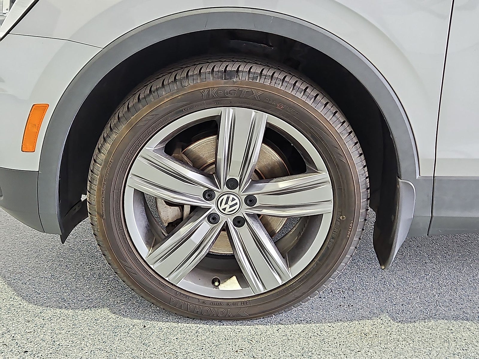 2020 Volkswagen Tiguan 2.0T SEL