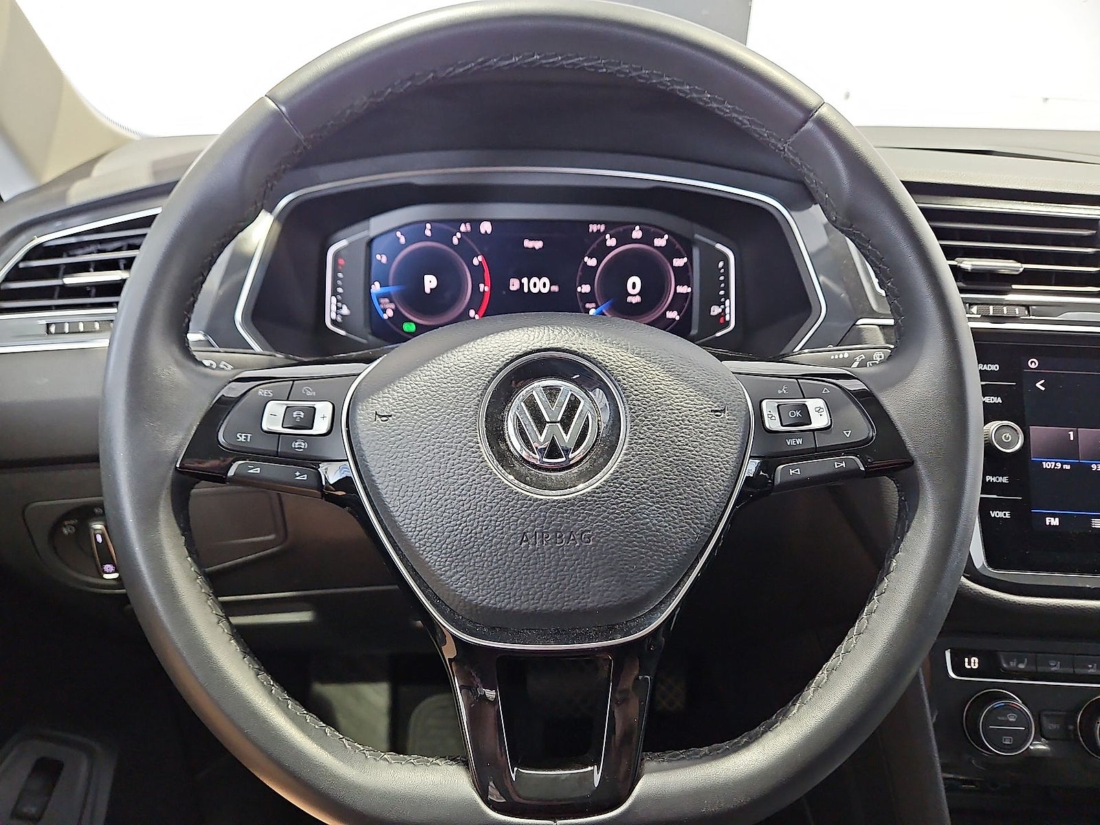 2020 Volkswagen Tiguan 2.0T SEL