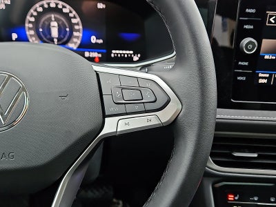 2026 Volkswagen Taos 1.5T SE Black