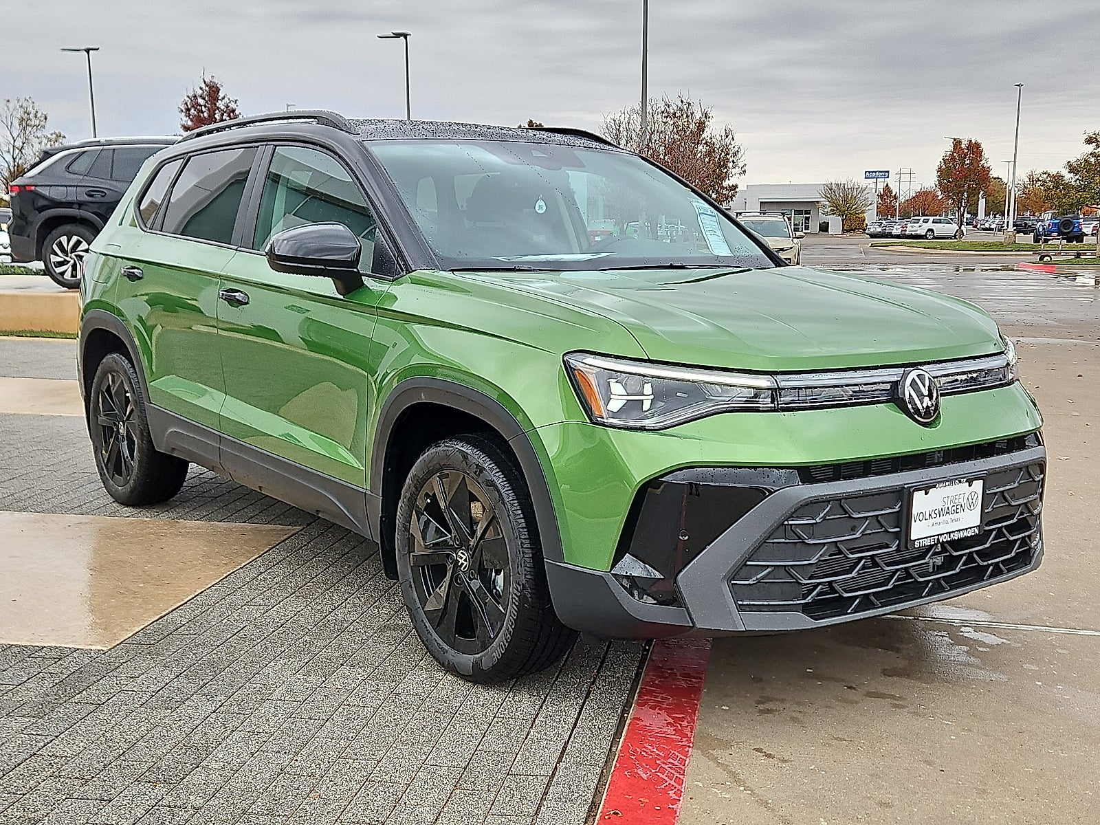 2026 Volkswagen Taos 1.5T SE Black