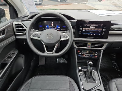 2026 Volkswagen Taos 1.5T SE Black