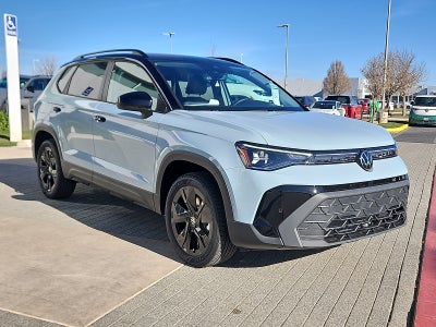 2026 Volkswagen Taos 1.5T SE Black