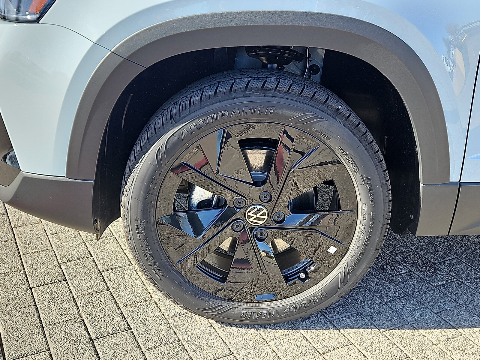 2026 Volkswagen Taos 1.5T SE Black