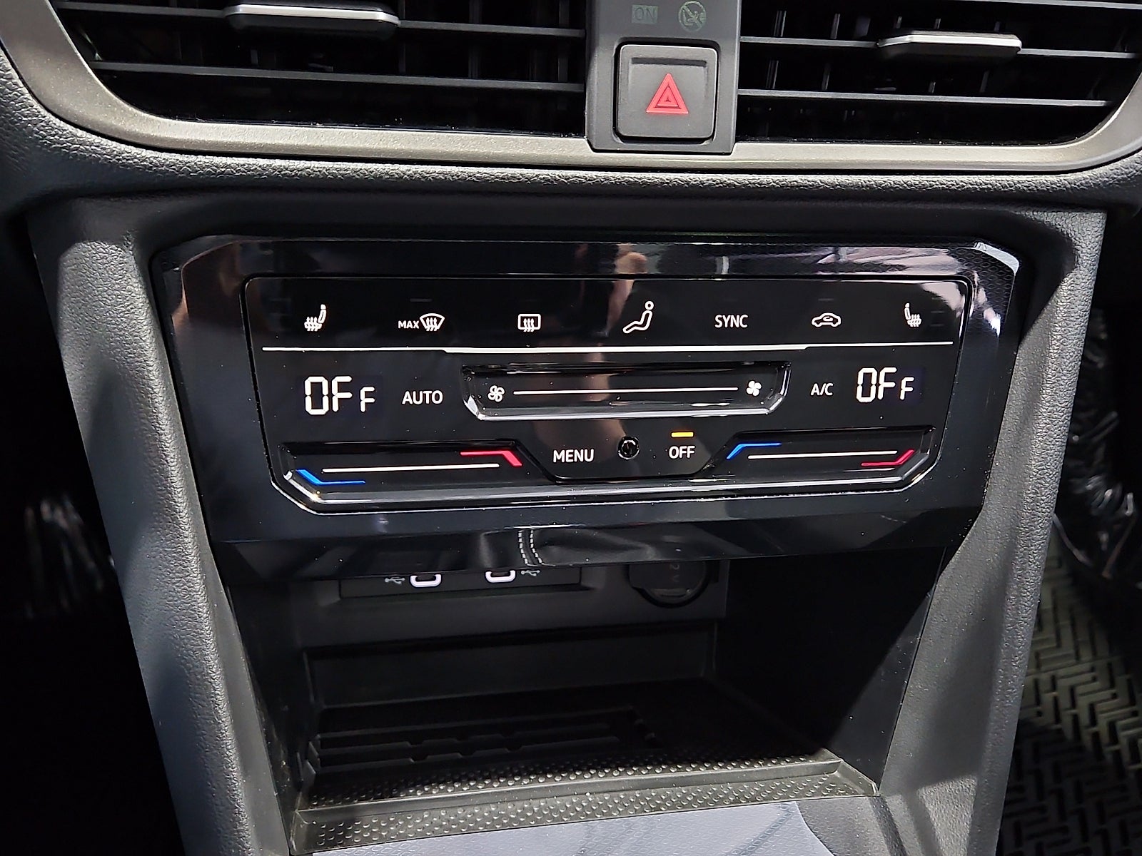 2026 Volkswagen Taos 1.5T SE Black