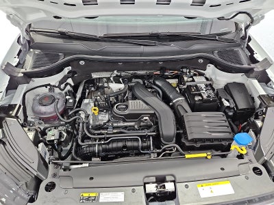 2026 Volkswagen Taos SE Black