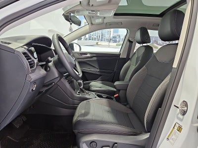2026 Volkswagen Taos SE Black