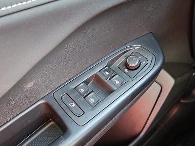 2026 Volkswagen Taos 1.5T SE Black