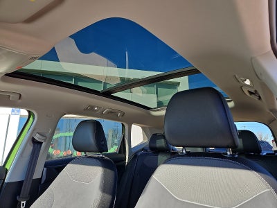 2025 Volkswagen Taos 1.5T SE Black