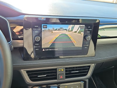 2025 Volkswagen Taos 1.5T SE Black