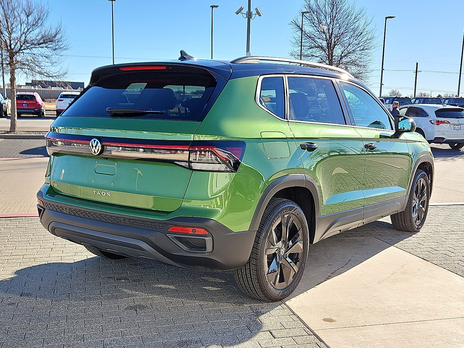 2025 Volkswagen Taos 1.5T SE Black