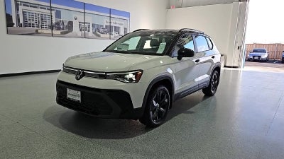 2026 Volkswagen Taos SE Black